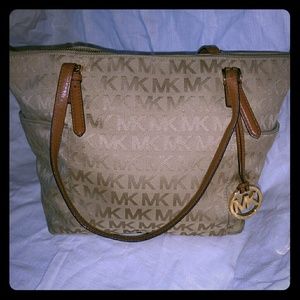 Michael kors jet set camel tote